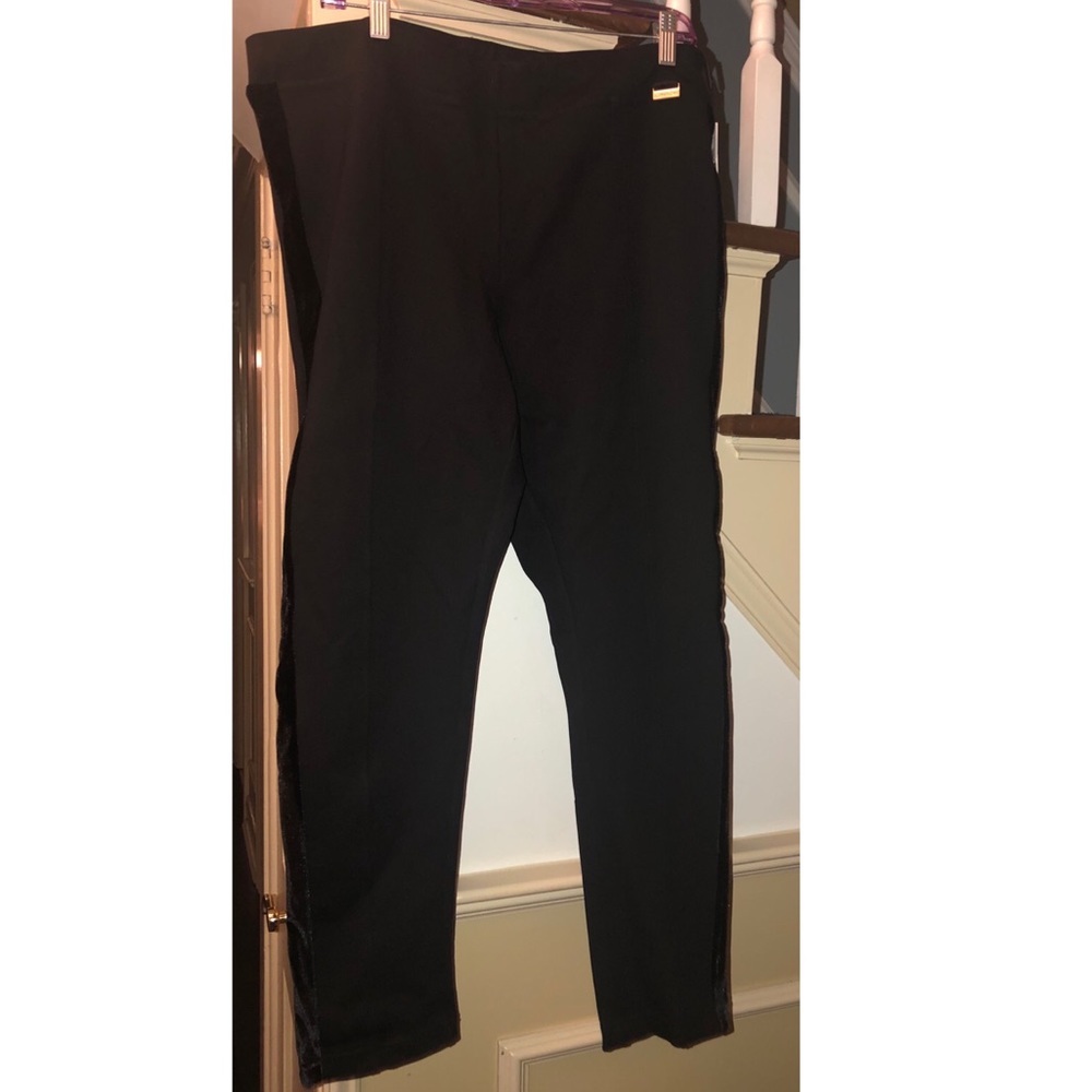 Calvin Klein Leggings (large) - Picture 2 of 5